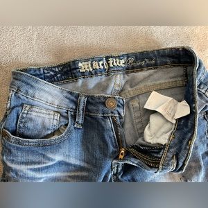 Distress size 5 Machine jeans!